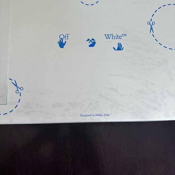 Size 9 - Off-White Vulcanized Mid White Black - Picture 6 of 7